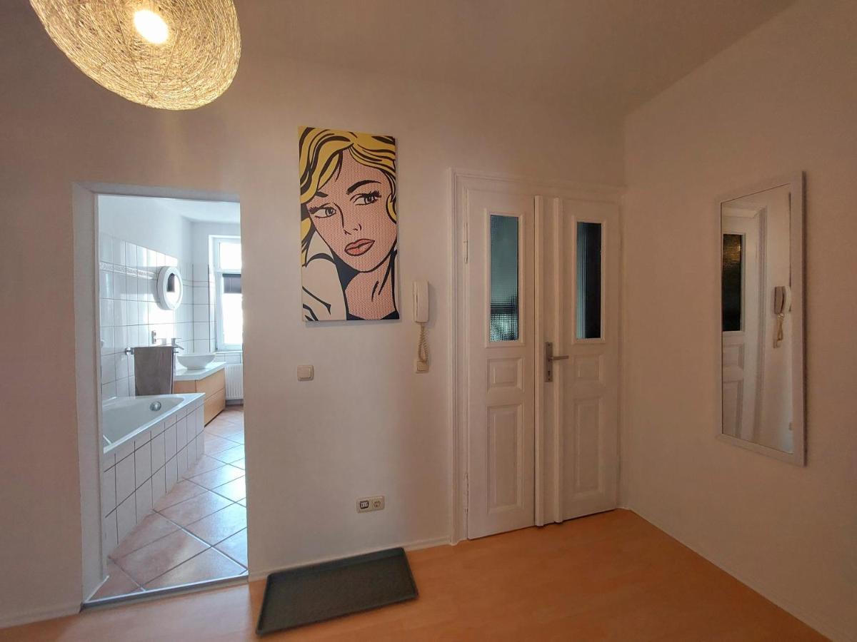 Schoene Zwei-Zimmer-Wohnung "W2" Mit 4 Einzelbetten Und Wlan In Zwenkau Bei Leipzig Im Neuseenland Zewnętrze zdjęcie